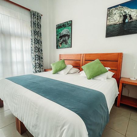 Hotel Albemarle Puerto Villamil Exterior foto