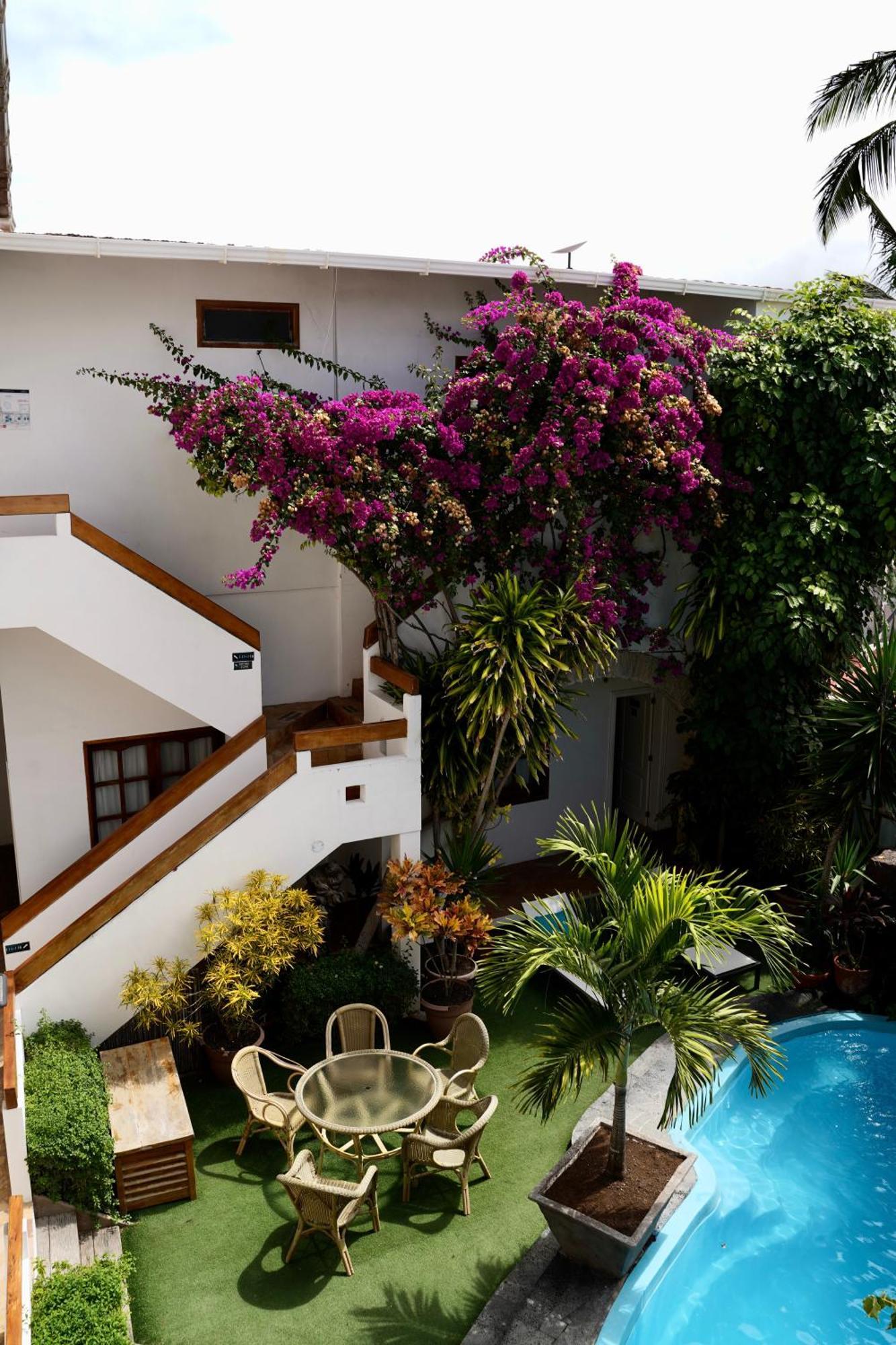 Hotel Albemarle Puerto Villamil Exterior foto